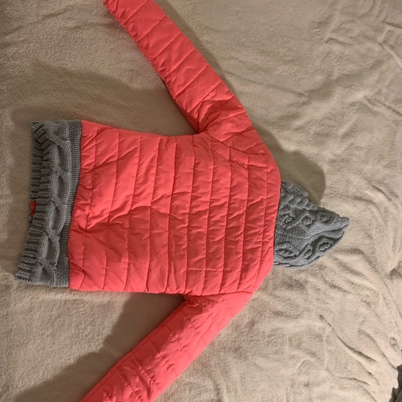 Jacket - Picture 5 of 5